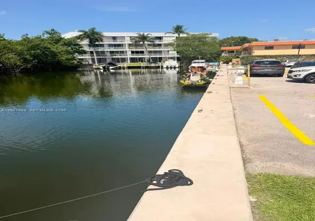 26th image of 3660 Ne 166th St, North Miami Beach, FL 33160 | MLS# A12061868