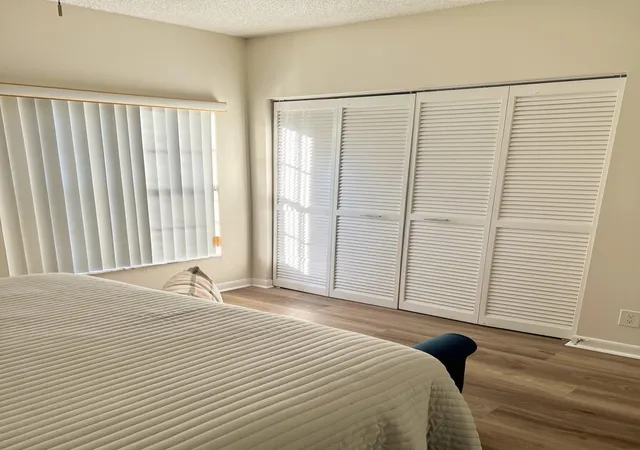 2nd image of 3237 Jog Park Dr, Greenacres, FL 33467 | MLS# B26059341