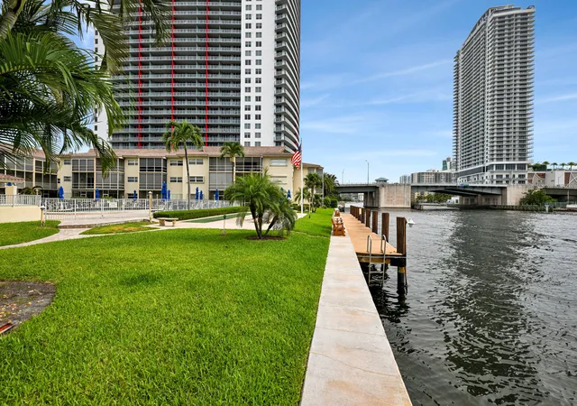 Photo 3 of Condo for sale at 2600 Diana Dr #121, Hallandale Beach, FL 33009 | MLS# B26059402 | Listing updated on 2026-09-28