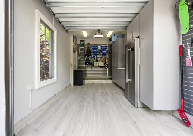 4th image of 1780 Se 9Th St, Fort Lauderdale, FL 33316 | MLS# B26059641