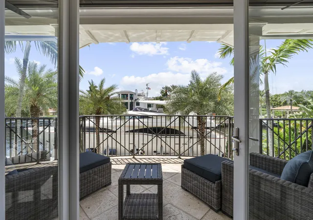5th image of 1780 Se 9Th St, Fort Lauderdale, FL 33316 | MLS# B26059641