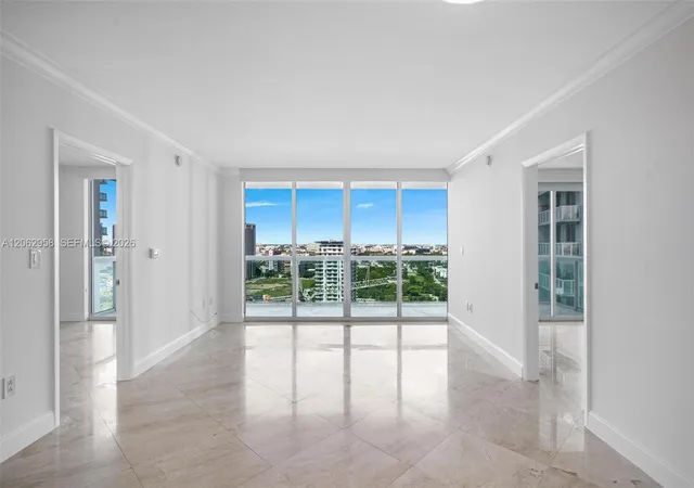 2nd image of 1800 N Bayshore Dr #2410, Miami, FL 33132 | MLS# A12062958