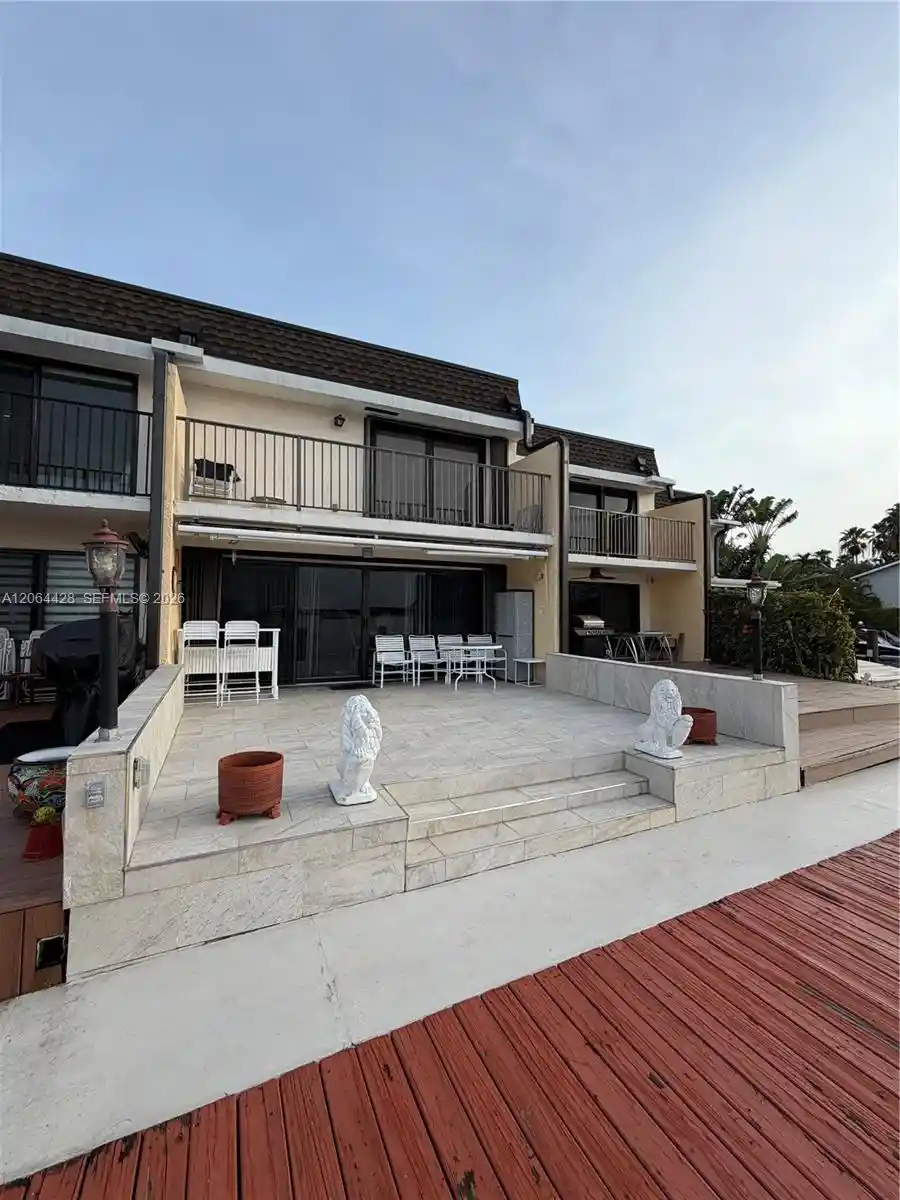 Photo 1 of Condo for sale at 2761 Ne 165th Terrace #27, North Miami Beach, FL 33160 | MLS# A12064428 | Listing updated on 2026-10-05