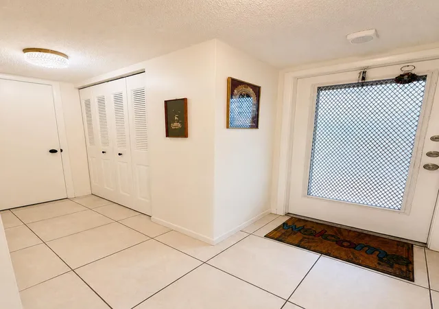Photo 3 of Condo for sale at 6200 Nw 62nd Street #206, Fort Lauderdale, FL 33319 | MLS# B26059787 | Listing updated on 2026-09-24