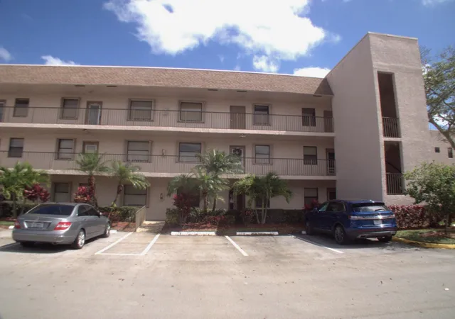 Photo 2 of Condo for sale at 10332 Sunrise Lakes Blvd #111, Sunrise, FL 33322 | MLS# B26059831 | Listing updated on 2026-10-04