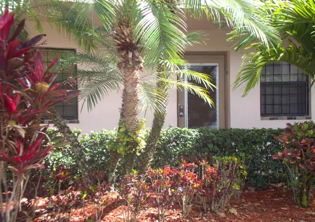 Photo 3 of Condo for sale at 10332 Sunrise Lakes Blvd #111, Sunrise, FL 33322 | MLS# B26059831 | Listing updated on 2026-10-04