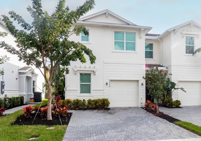 Photo 1 of Townhouse for sale at 4578 Meyerson Pl, Lake Worth, FL 33463 | MLS# B26059862 | Listing updated on 2026-09-29