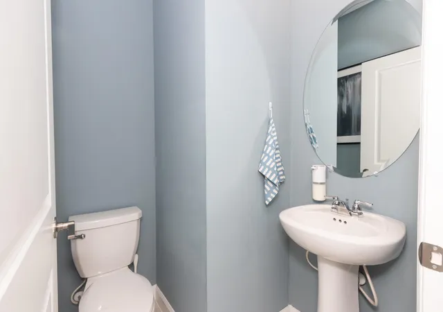 Photo 4 of Townhouse for sale at 4578 Meyerson Pl, Lake Worth, FL 33463 | MLS# B26059862 | Listing updated on 2026-09-29