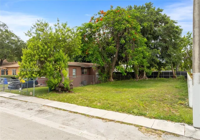 3rd image of 1618 Nw 55Th St, Miami, FL 33142 | MLS# A12062656