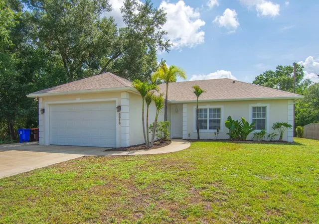 Photo 2 of Single family home for sale at 8978 100th Court, Vero Beach, FL 32967 | MLS# B26059941 | Listing updated on 2026-09-23