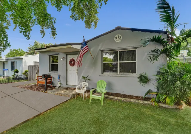 Photo 1 of Single family home for sale at 2815 Adams St, Hollywood, FL 33020 | MLS# B26059999 | Listing updated on 2026-09-23
