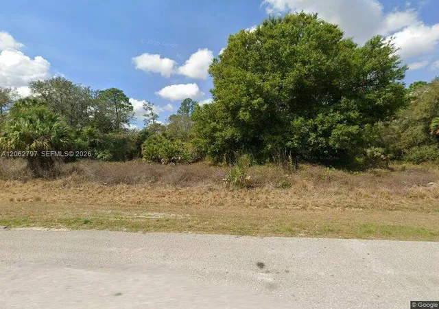 2nd image of 440 S Mayoral St, Clewiston, FL 33440 | MLS# A12062797