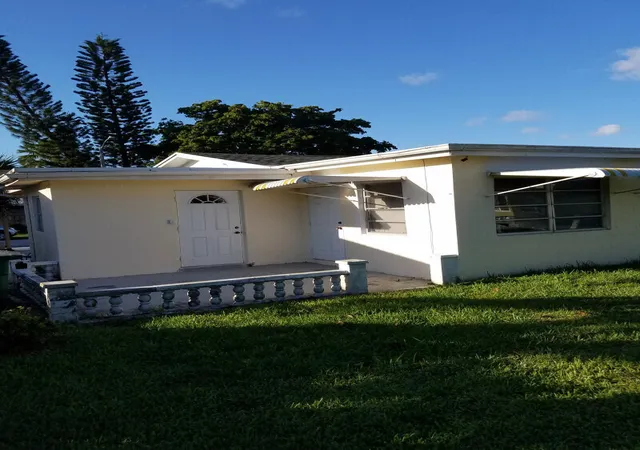 Photo 2 of Single family home for sale at 4934 Nw 55th Street, Tamarac, FL 33319 | MLS# B26060159 | Listing updated on 2026-09-23
