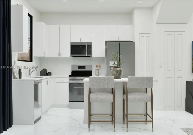 2nd image of 2517 Nw 78 Ave, Plantation, FL 33322 | MLS# A12065450