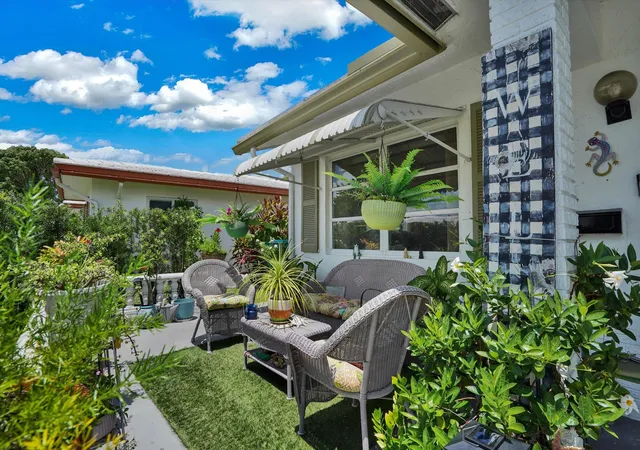 Photo 3 of Single family home for sale at 7107 Nw 73rd Street, Tamarac, FL 33321 | MLS# B26060228 | Listing updated on 2026-09-23