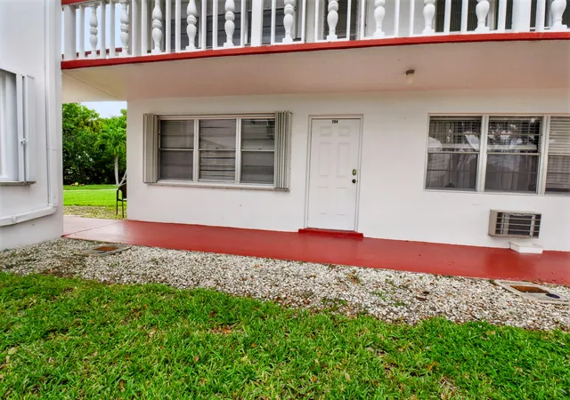 Photo 1 of Condo for sale at 264 Northampton N, West Palm Beach, FL 33417 | MLS# B26060367 | Listing updated on 2026-10-06