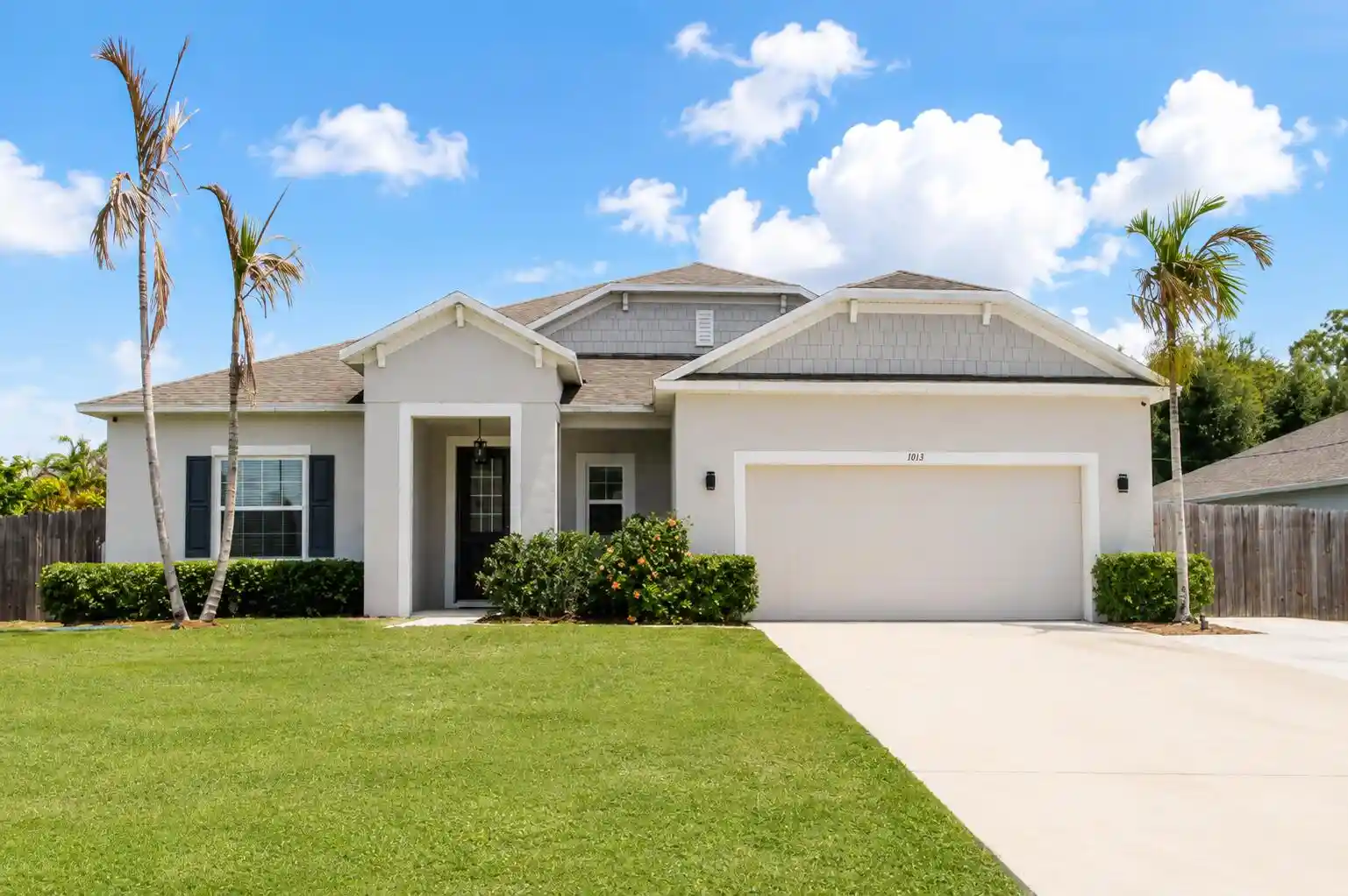 Photo 1 of Sale Pending at 1013 Sw Eureka Ave, Port Saint Lucie, FL 34953 | MLS# B26060393 | Listing updated on 2026-10-07