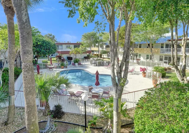 Photo 4 of Condo for sale at 860 SE 6th Avenue #410, Deerfield Beach, FL 33441 | MLS# B26060411 | Listing updated on 2026-09-23