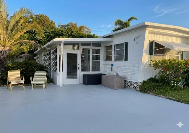Photo 1 of Manufactured home for sale at 4084 Bougainvillea Rd W, Boynton Beach, FL 33436 | MLS# B26060467 | Listing updated on 2026-09-23