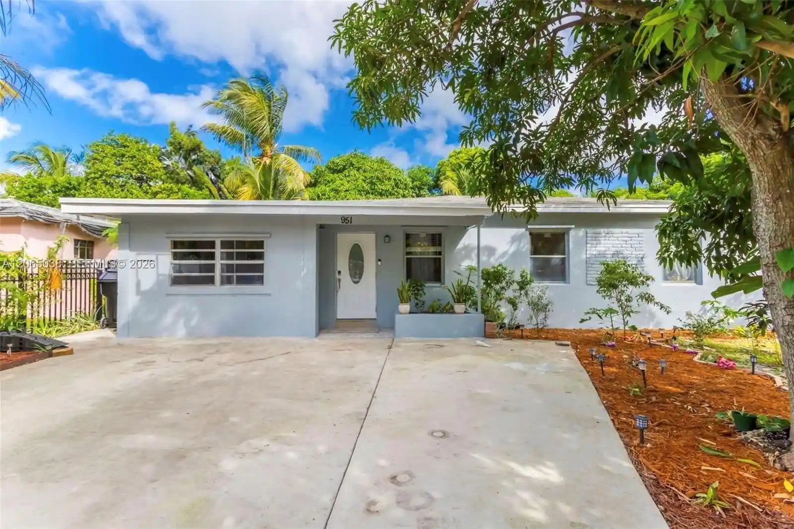Photo 1 of Single family home for sale at 951 Ne 157th Terrace, North Miami Beach, FL 33162 | MLS# A12065038 | Listing updated on 2026-09-25