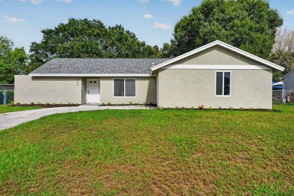Photo 1 of Single family home for sale at 302 Sw Kentwood Rd, Port Saint Lucie, FL 34953 | MLS# B26060486 | Listing updated on 2026-10-20