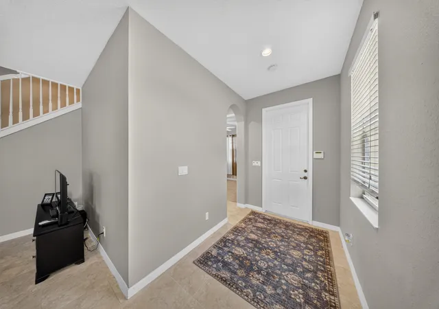 Photo 3 of Single family home for sale at 9895 E Verona Cir, Vero Beach, FL 32966 | MLS# B26060584 | Listing updated on 2026-09-23