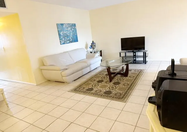 Photo 3 of Condo for sale at 5300 Washington St #W515, Hollywood, FL 33021 | MLS# B26060701 | Listing updated on 2026-10-01