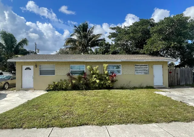 Photo 1 of Multi family home for sale at 2301 Nw 23rd Lane #1-2, Fort Lauderdale, FL 33311 | MLS# B26060711 | Listing updated on 2026-09-23