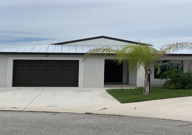 Photo 2 of Single family home for sale at 17 El Portal Ln, Port Saint Lucie, FL 34952 | MLS# B26060895 | Listing updated on 2026-10-02