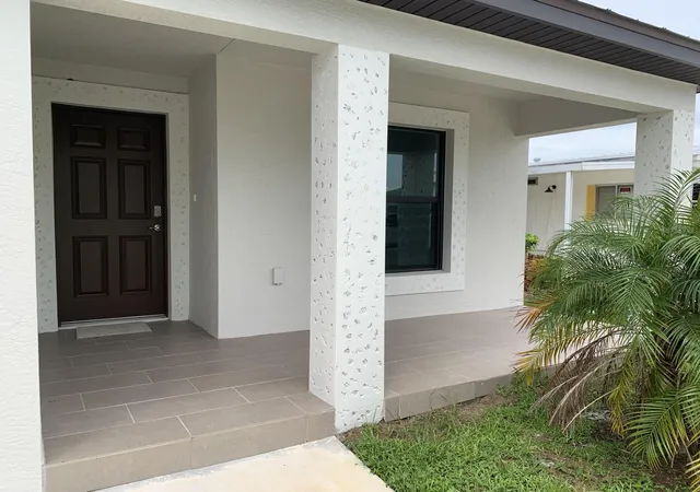 Photo 3 of Single family home for sale at 17 El Portal Ln, Port Saint Lucie, FL 34952 | MLS# B26060895 | Listing updated on 2026-10-02