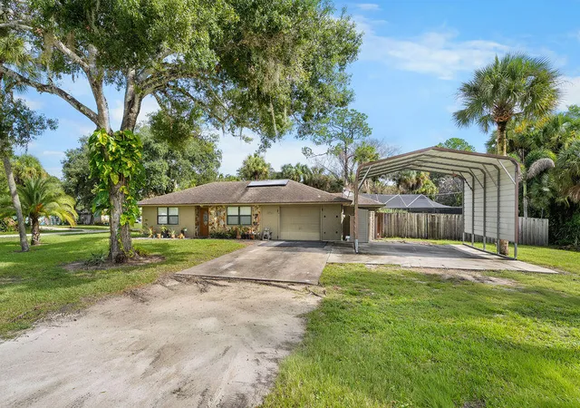 Photo 2 of Single family home for sale at 3596 12th Street Sw, Vero Beach, FL 32968 | MLS# B26060899 | Listing updated on 2026-10-08