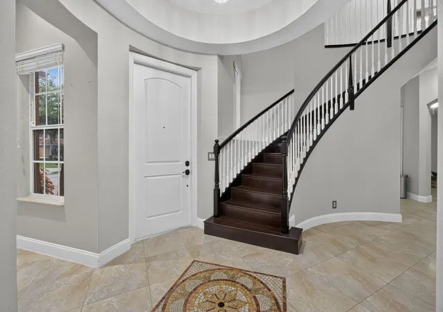 Photo 4 of Single family home for sale at 742 Cresta Cir, West Palm Beach, FL 33413 | MLS# B26061023 | Listing updated on 2026-10-02