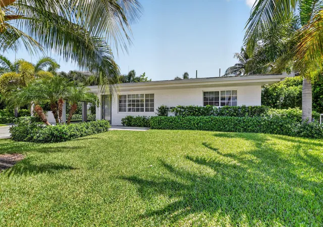 Photo 2 of Sale Pending at 335 Ne 7th Street, Boca Raton, FL 33432 | MLS# B26061239 | Listing updated on 2026-10-09