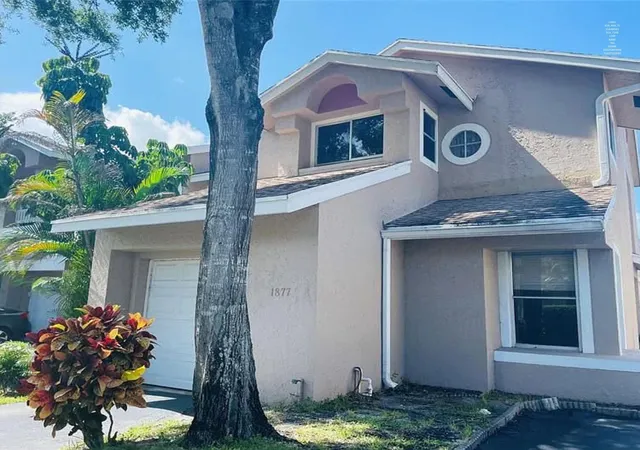 Townhouse for sale at 1877 Discovery Way, Deerfield Beach, FL 33442 | MLS# B26061301