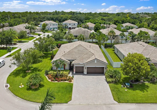Photo 1 of Single family home for sale at 2480 Sw Berry Park Cir, Palm City, FL 34990 | MLS# B26061340 | Listing updated on 2026-10-01
