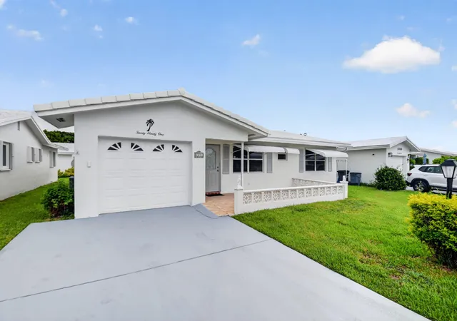 Photo 3 of Single family home for sale at 2091 Sw 13th Terrace, Boynton Beach, FL 33426 | MLS# B26061460 | Listing updated on 2026-10-07