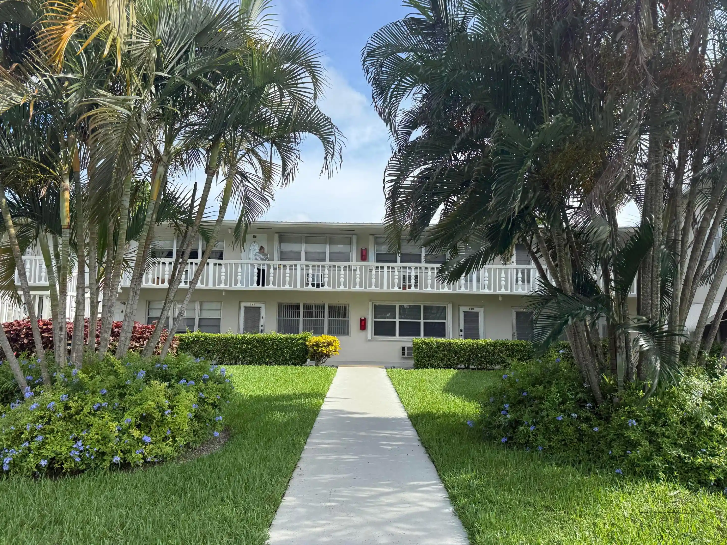 Photo 1 of Sale Pending at 147 Cambridge G, West Palm Beach, FL 33417 | MLS# B26061614 | Listing updated on 2026-10-10