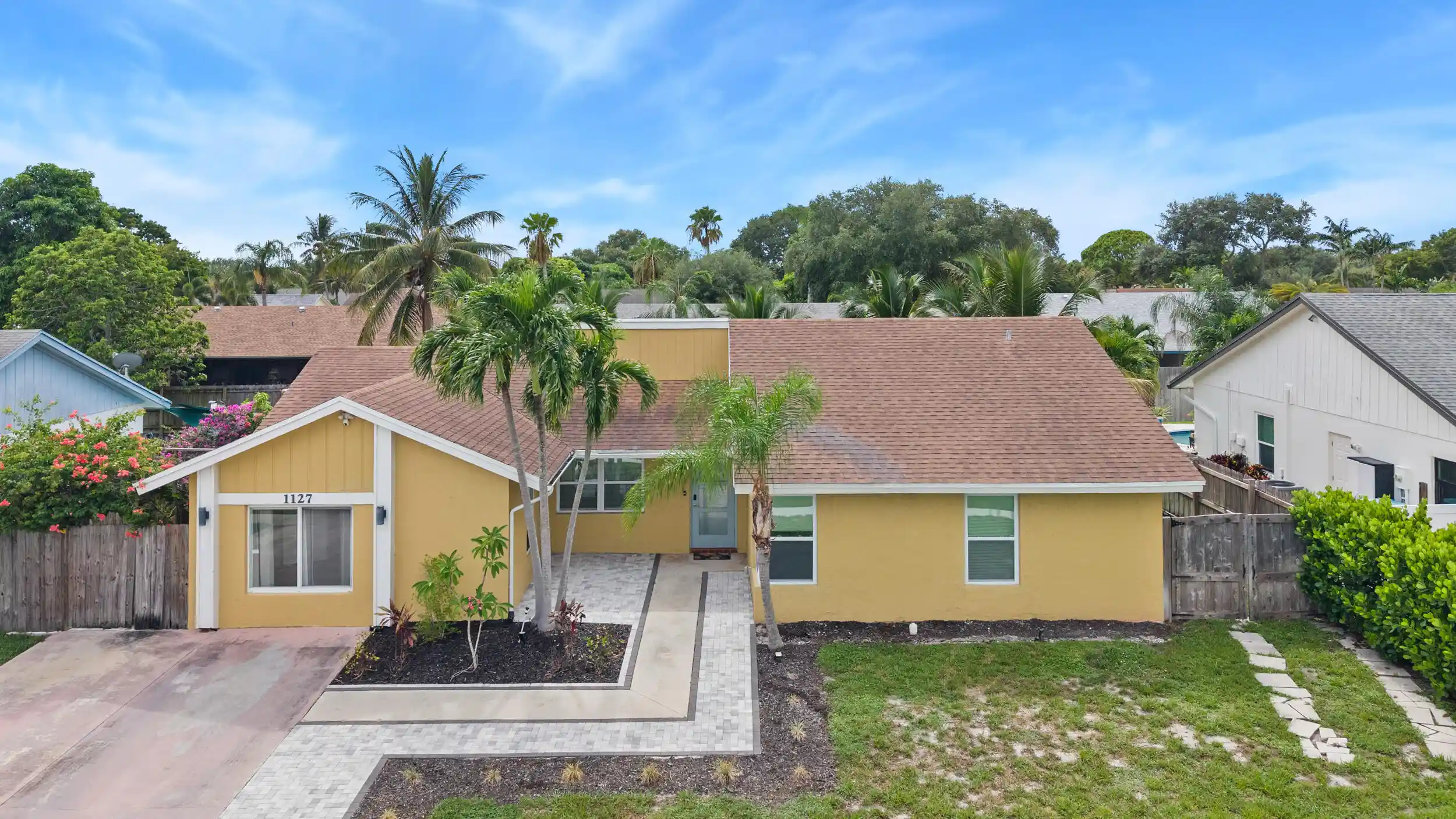 Photo 1 of Single family home for sale at 1127 Nw 9th Street, Boynton Beach, FL 33426 | MLS# B26061867 | Listing updated on 2026-10-25