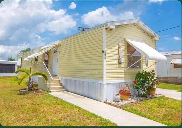 Photo 1 of Manufactured home for sale at 5000 Se Federal Hwy #193, Stuart, FL 34997 | MLS# B26062156 | Listing updated on 2026-10-07