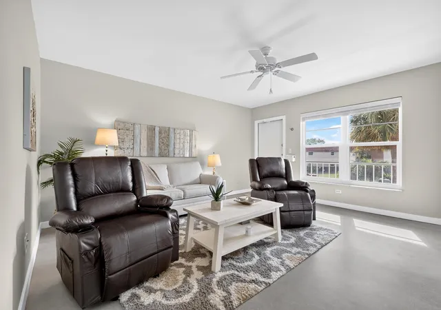 Photo 2 of Condo for sale at 72 Royal Oak Ct #202, Vero Beach, FL 32962 | MLS# B26062281 | Listing updated on 2026-10-09