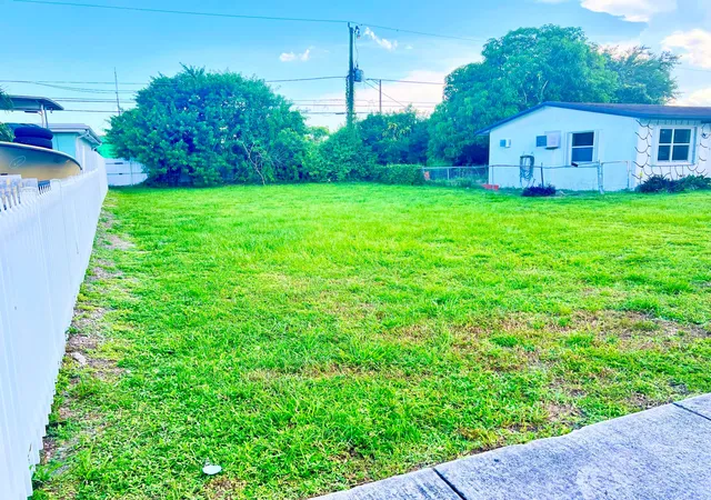 Photo 1 of Land for sale at 5226 Fletcher St, Hollywood, FL 33021 | MLS# B26062505 | Listing updated on 2026-09-23