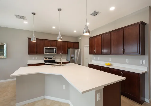 Photo 3 of Townhouse for sale at 4486 Appleton Cir W, Fort Lauderdale, FL 33309 | MLS# B26062562 | Listing updated on 2026-10-01