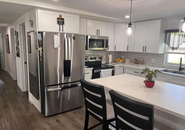 Manufactured home for sale at 2555 Pga Blvd #34, Palm Beach Gardens, FL 33410 | MLS# B26062666