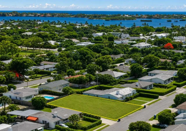 Photo 2 of Single family home for sale at 345 Leigh Rd, West Palm Beach, FL 33405 | MLS# B26062864 | Listing updated on 2026-09-30