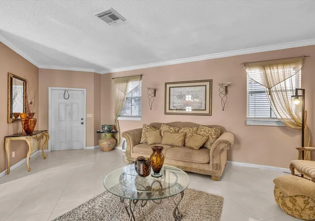 Photo 4 of Single family home for sale at 7549 NW 3rd Court, Plantation, FL 33317 | MLS# B26062959 | Listing updated on 2026-10-09