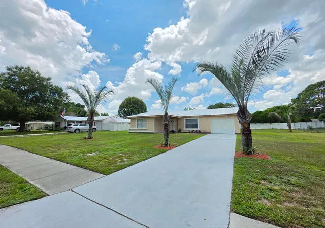 Photo 1 of Single family home for sale at 442 Sw Belmont Cir, Port Saint Lucie, FL 34953 | MLS# B26063127 | Listing updated on 2026-10-09