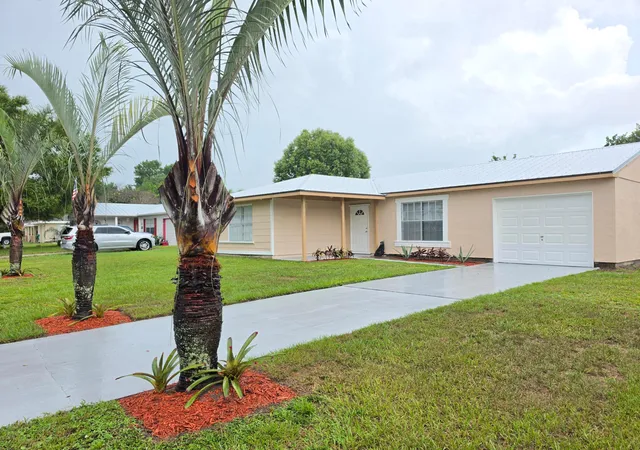 Photo 4 of Single family home for sale at 442 SW Belmont Cir, Port Saint Lucie, FL 34953 | MLS# B26063127 | Listing updated on 2026-10-09