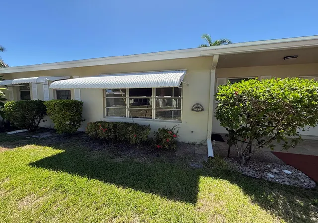 Photo 1 of Single family home for sale at 200 Bayview Ave #B, Boynton Beach, FL 33435 | MLS# B26063191 | Listing updated on 2026-10-09