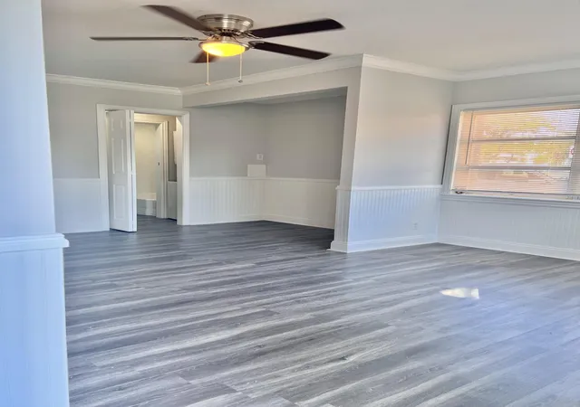 Photo 1 of Condo for sale at 101 S Golfview Rd #1, Lake Worth Beach, FL 33460 | MLS# B26063373 | Listing updated on 2026-09-23