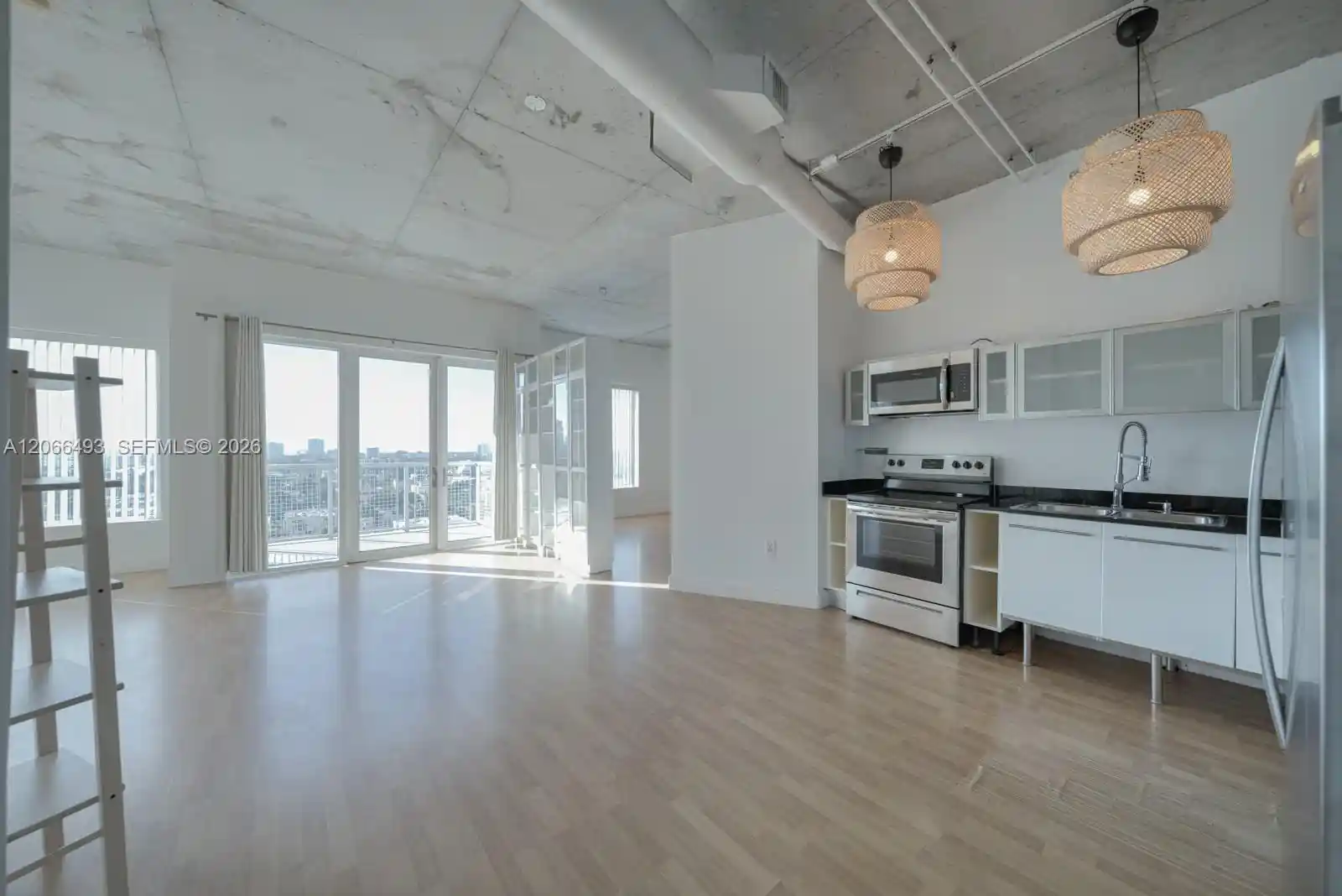Photo 1 of Condo for sale at 10 S River Dr #1406, Miami, FL 33130 | MLS# A12066493 | Listing updated on 2026-10-21